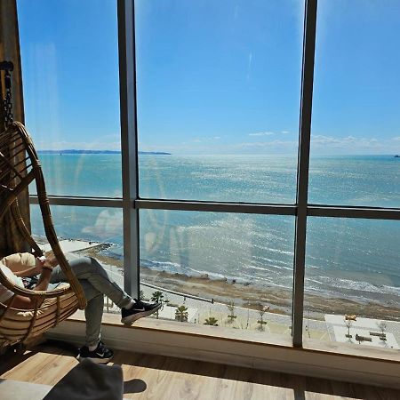 City Center& Sea View Apartment Durres Bagian luar foto