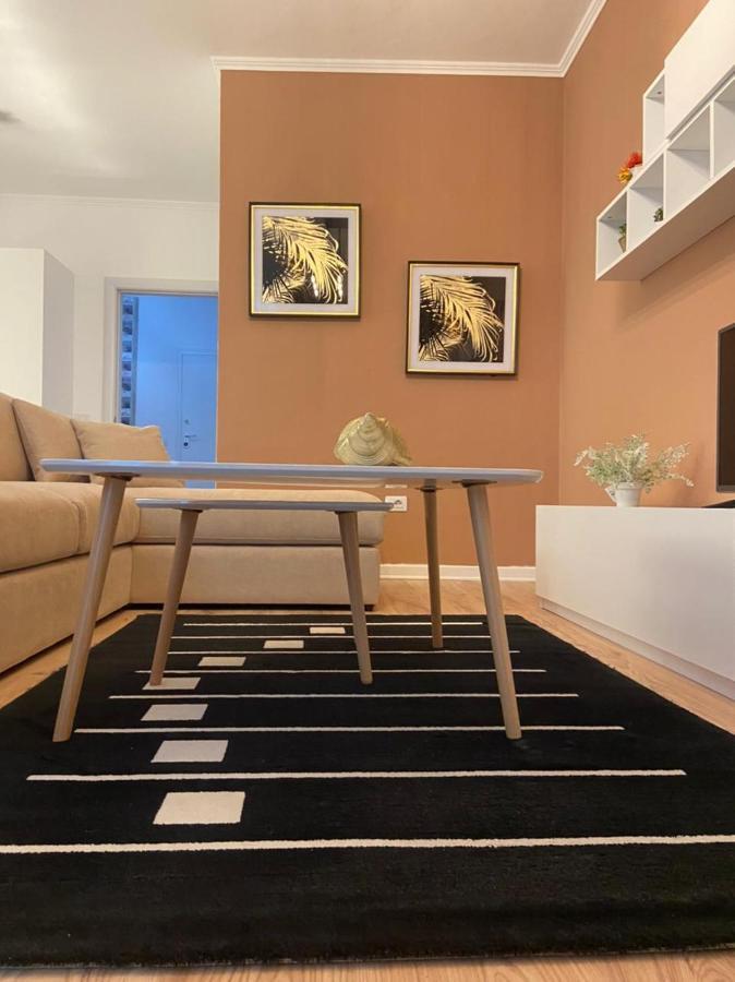 City Center& Sea View Apartment Durres Bagian luar foto
