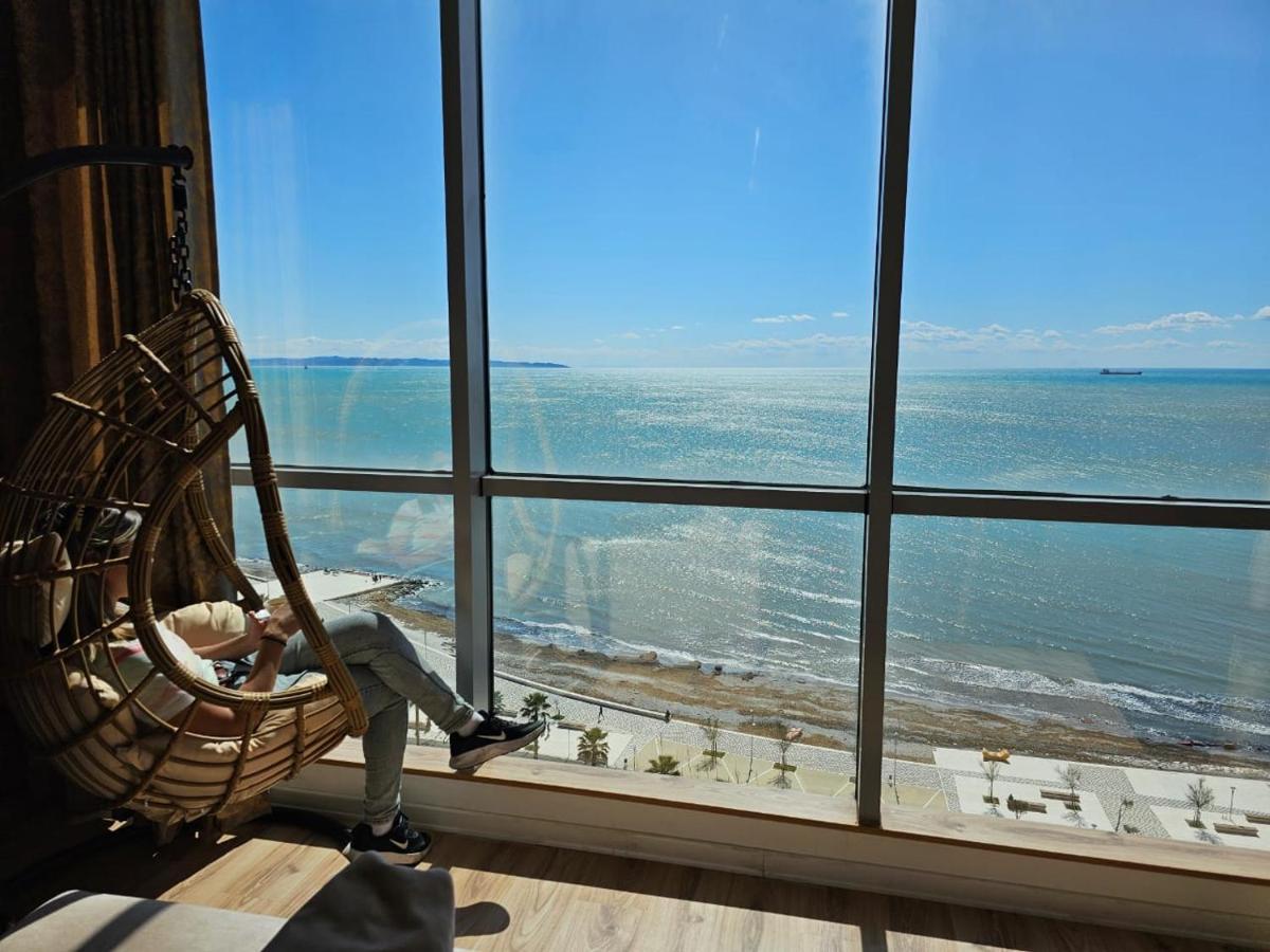 City Center& Sea View Apartment Durres Bagian luar foto